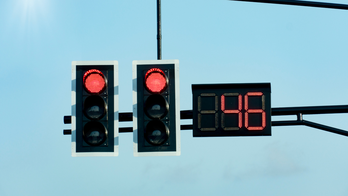 Traffic light with a countdown timer