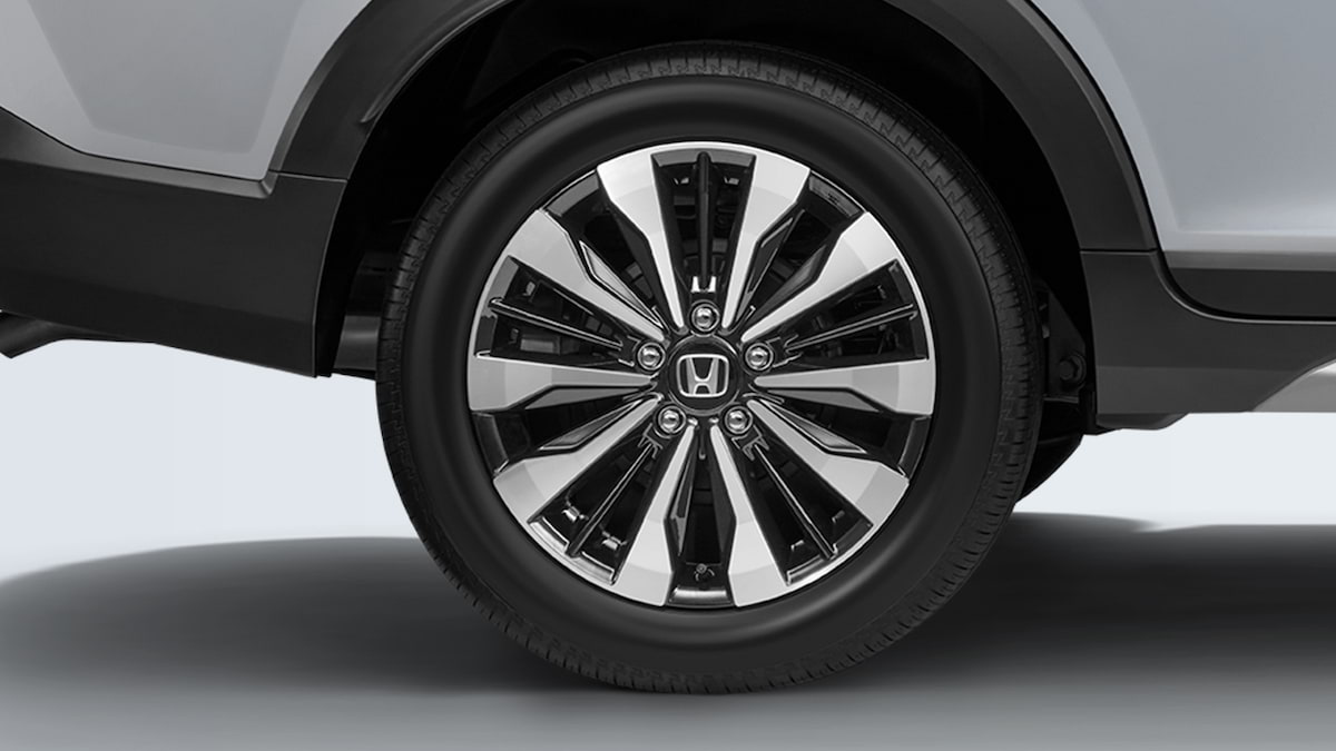 Alloy wheel of the 2023 Honda BR-V