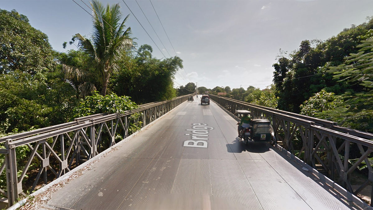 old steel bridge along San Simon-Baliuag Road
