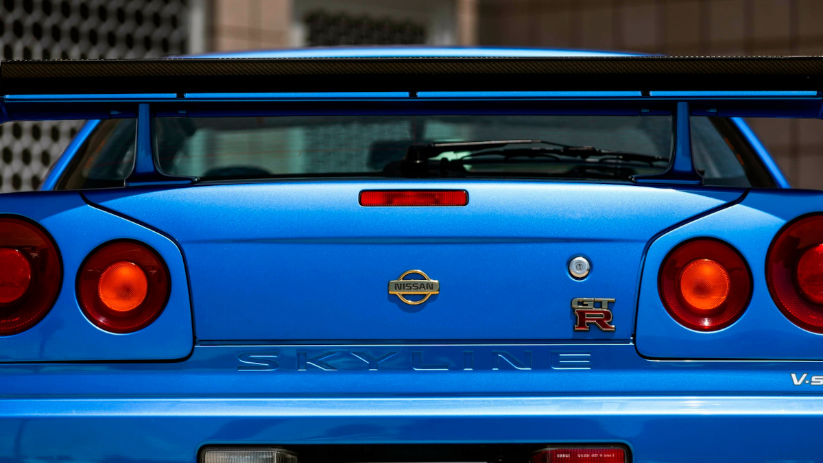 Paul Walker Nissan GT-R R34 Skyline