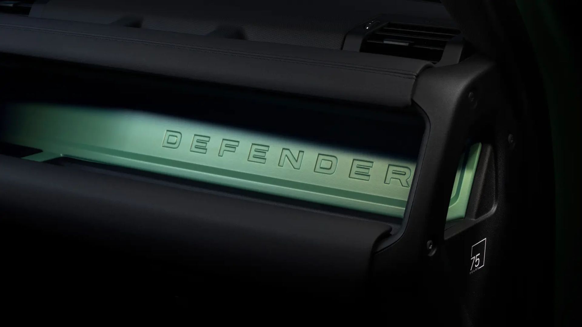 Land Rover Defender 2023 75th Anniversary interior plate
