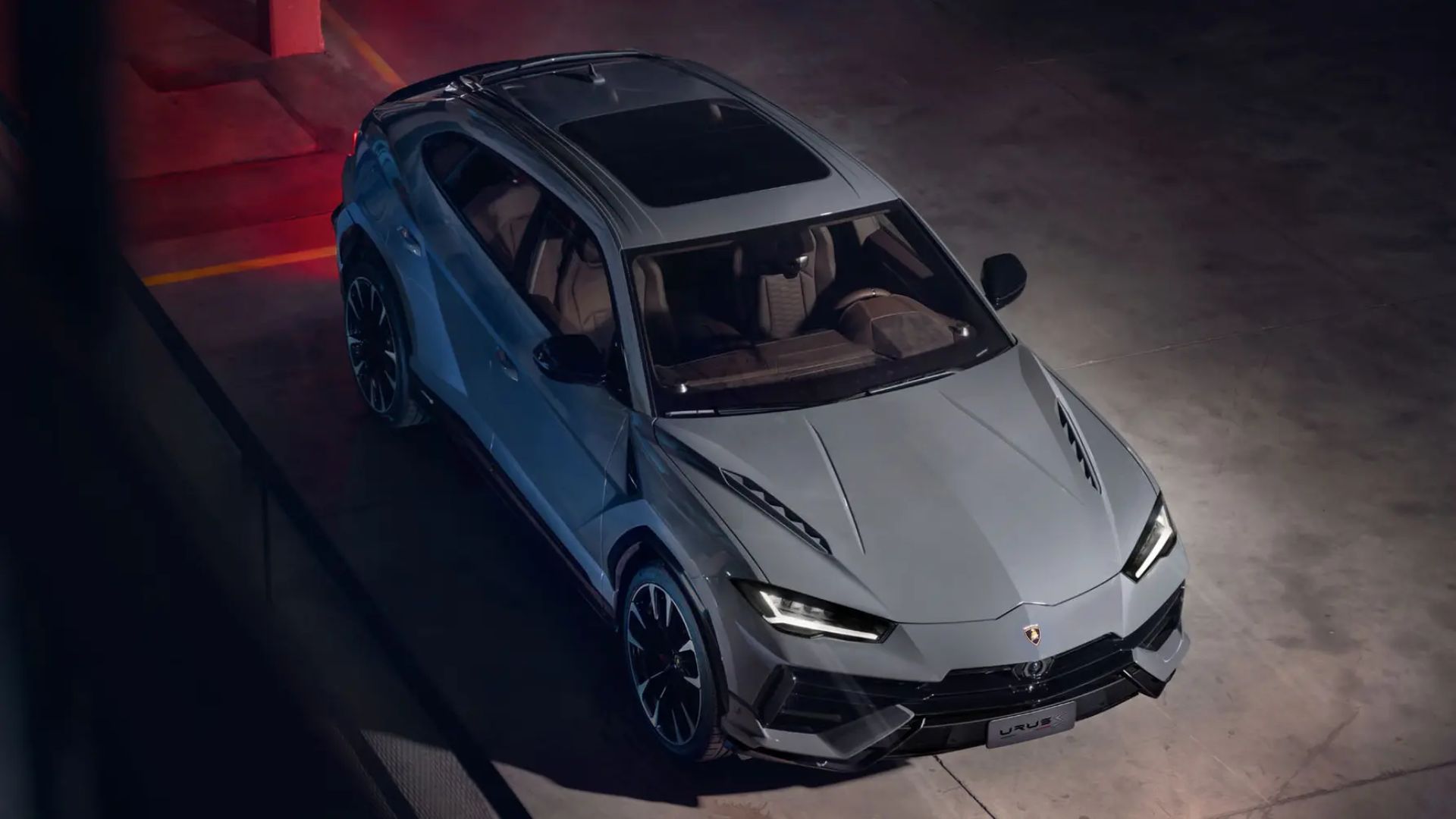 Lamborghini Urus 2023 gets an update for its base model top