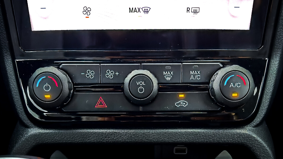A/C controls of the 2023 Ford Ranger Wildtrak 4x2