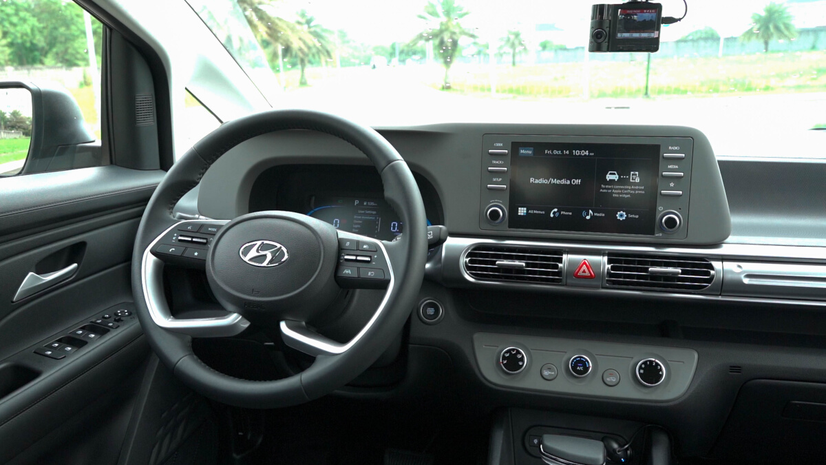 Steering wheel of the 2023 Hyundai Stargazer