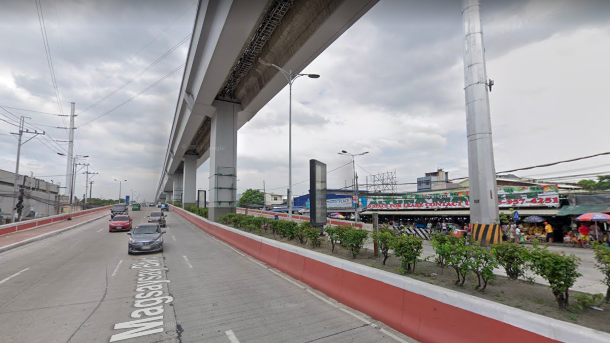 The Magsaysay Flyover is being decommissioned