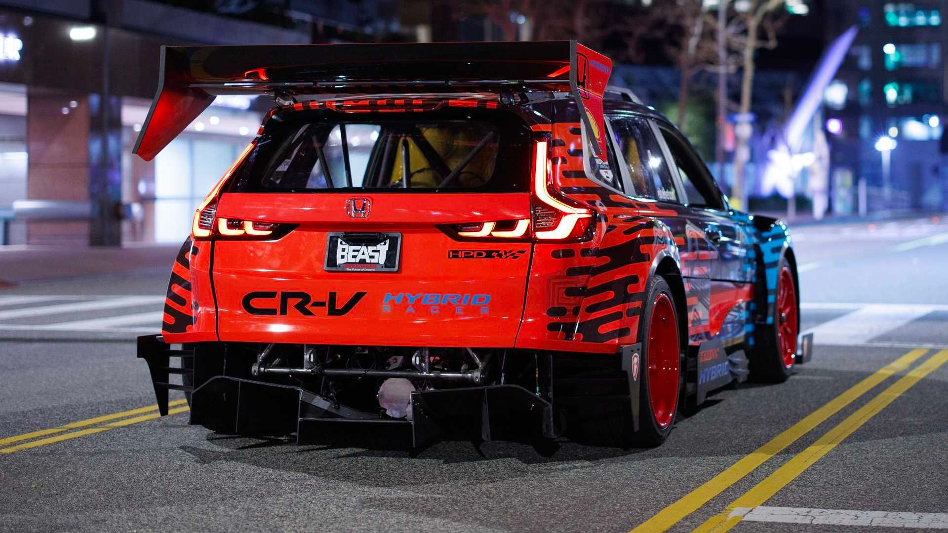 Honda CR-V Hybrid Race Car rear