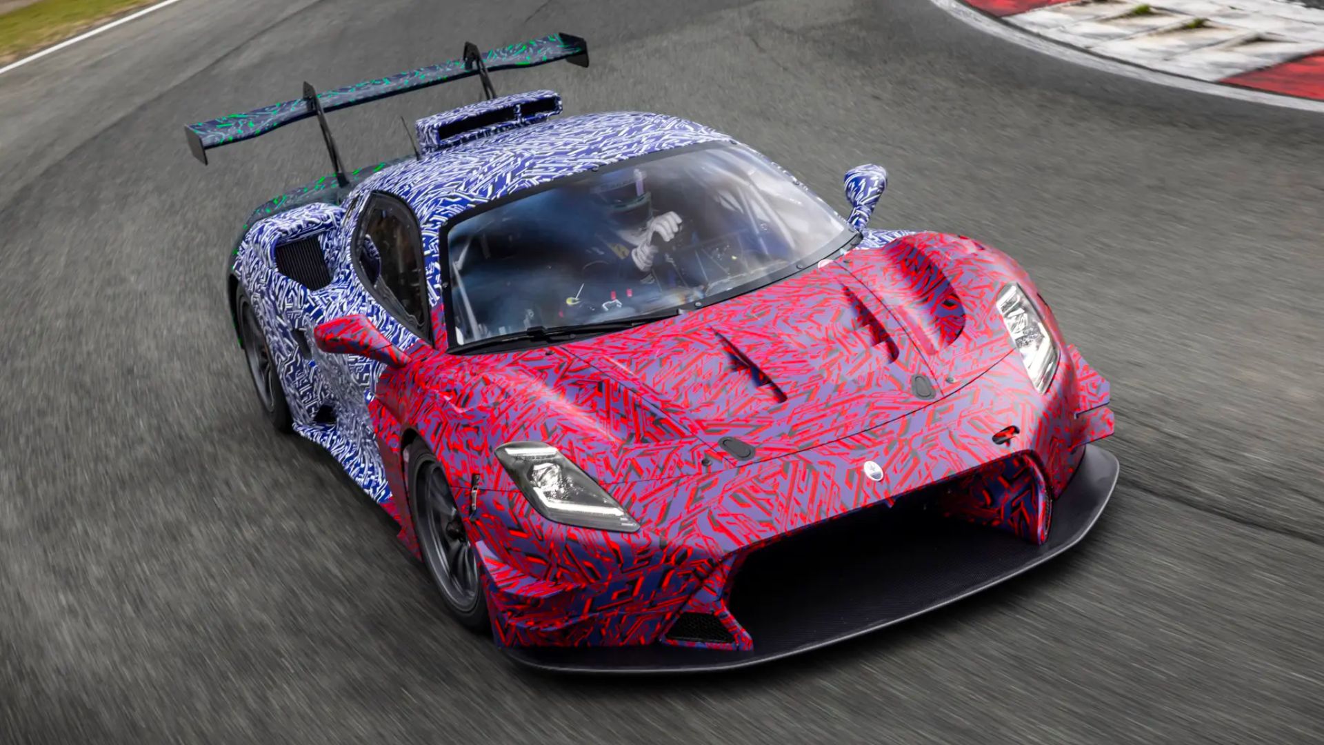Maserati MC20 is transformed into the GT2 race car