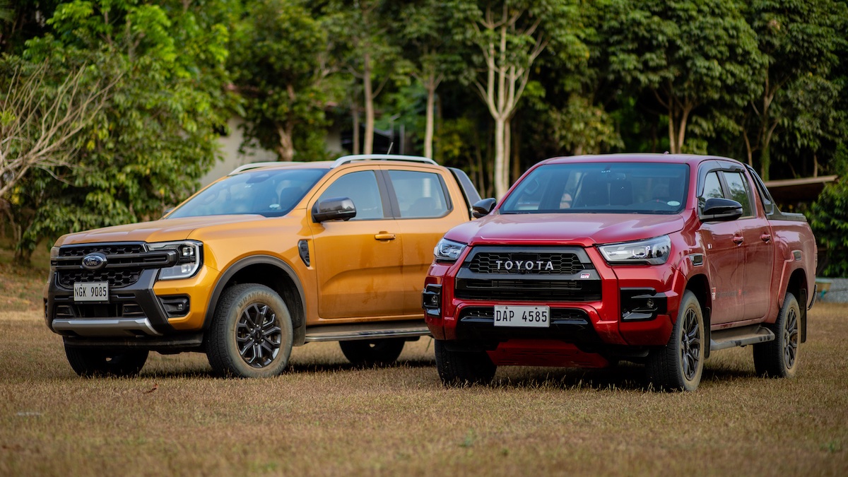 Image of the Ford Ranger Wildtrak 4x4 and the Toyota Hilux GR Sport at Driftwoods Action Park
