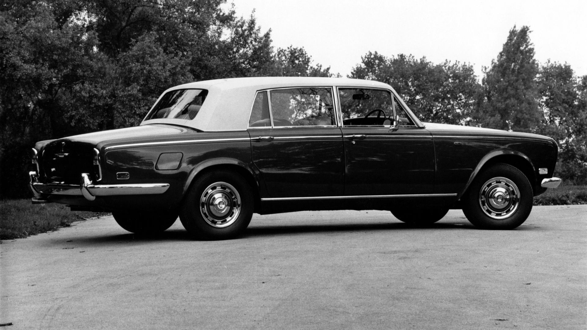 RollsRoyce Silver Shadow Pickup fit for a knight of the realm  Drive