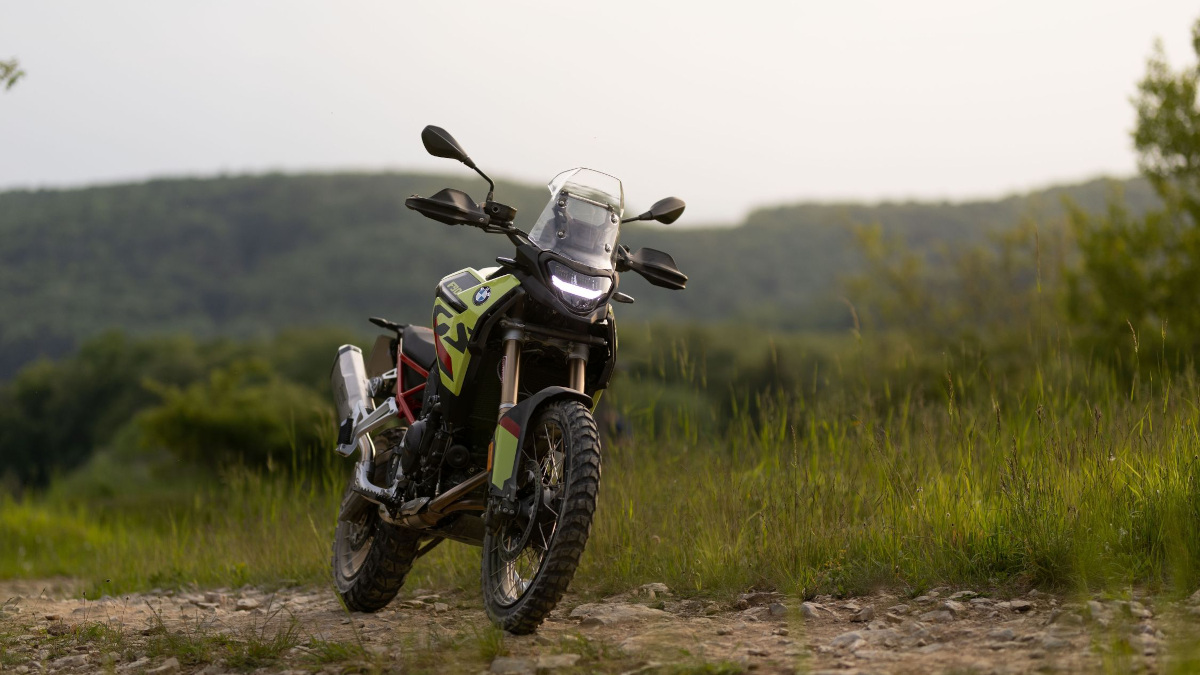 BMW F900 GS, F900 GSA, F800 GS: Specs, Price, Features