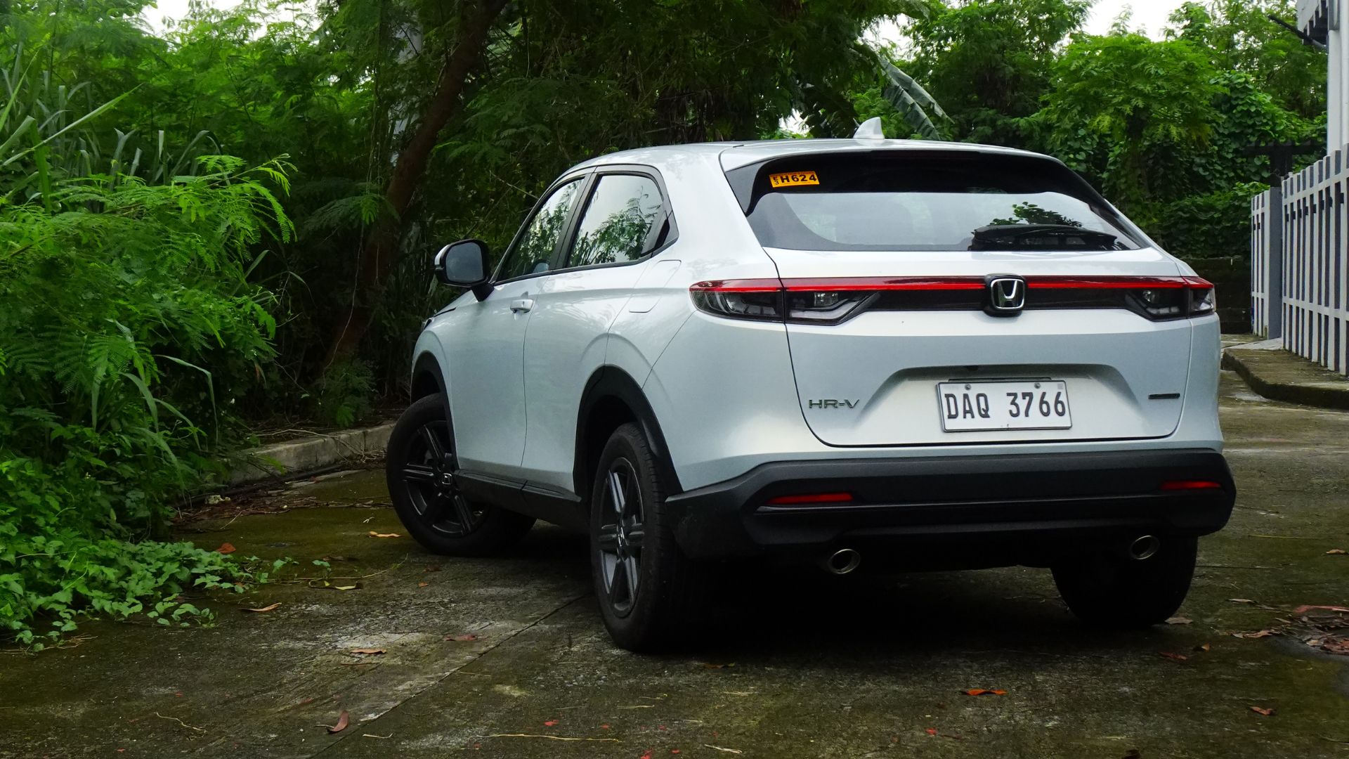 Honda HR-V V Turbo 2023 Philippines: Review, specs, price