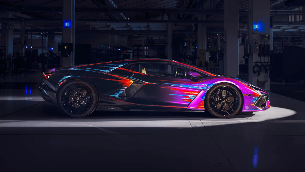 The Lamborghini Revuelto Opera Unica looks like a GTA VI car