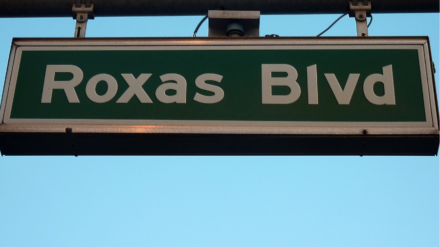 Roxas Boulevard sign in Metro Manila, Philippines