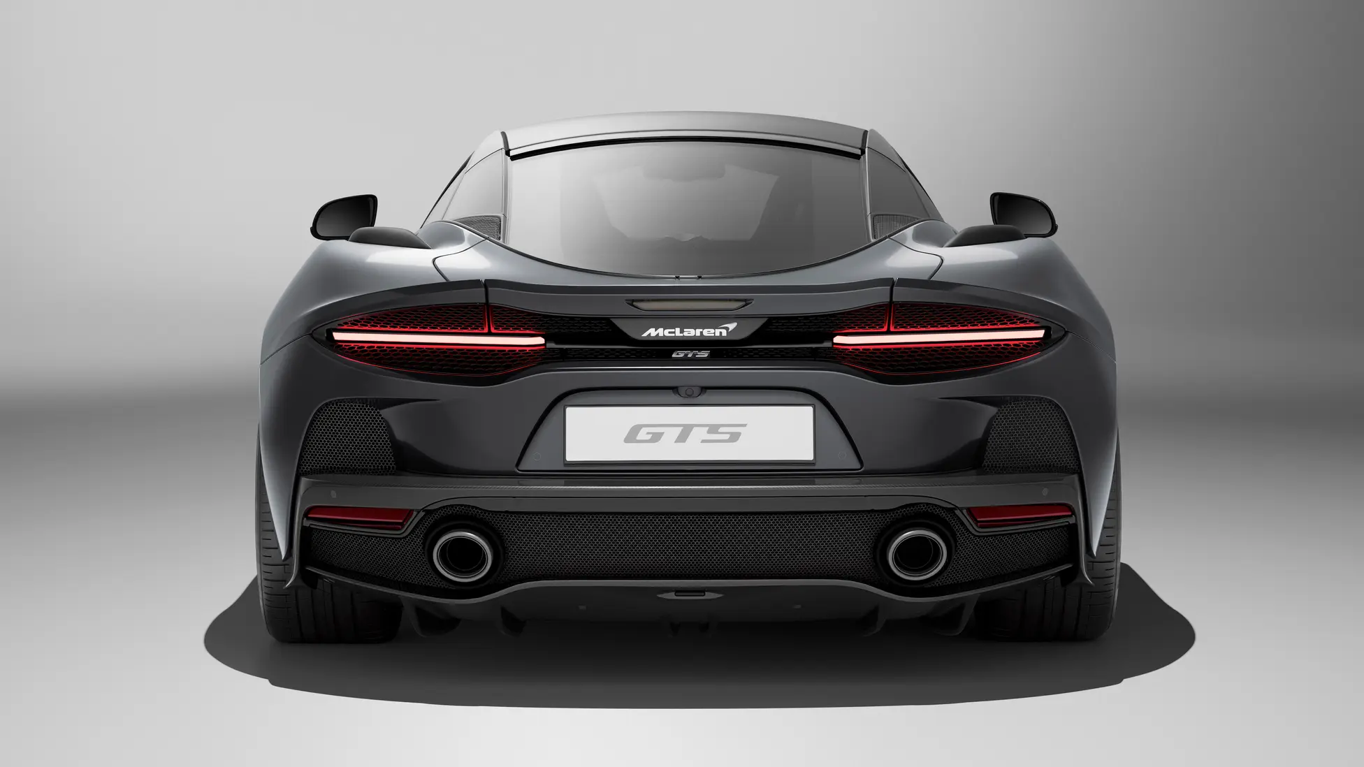 McLaren GTS 2024 Specs, Price, Features, Photos