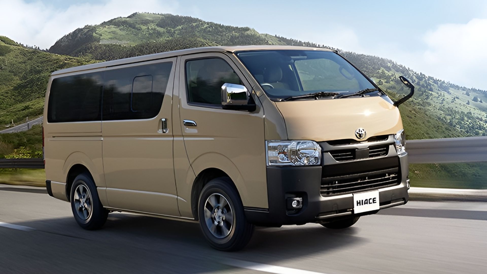 Flatnose Toyota Hiace Gets Updated For