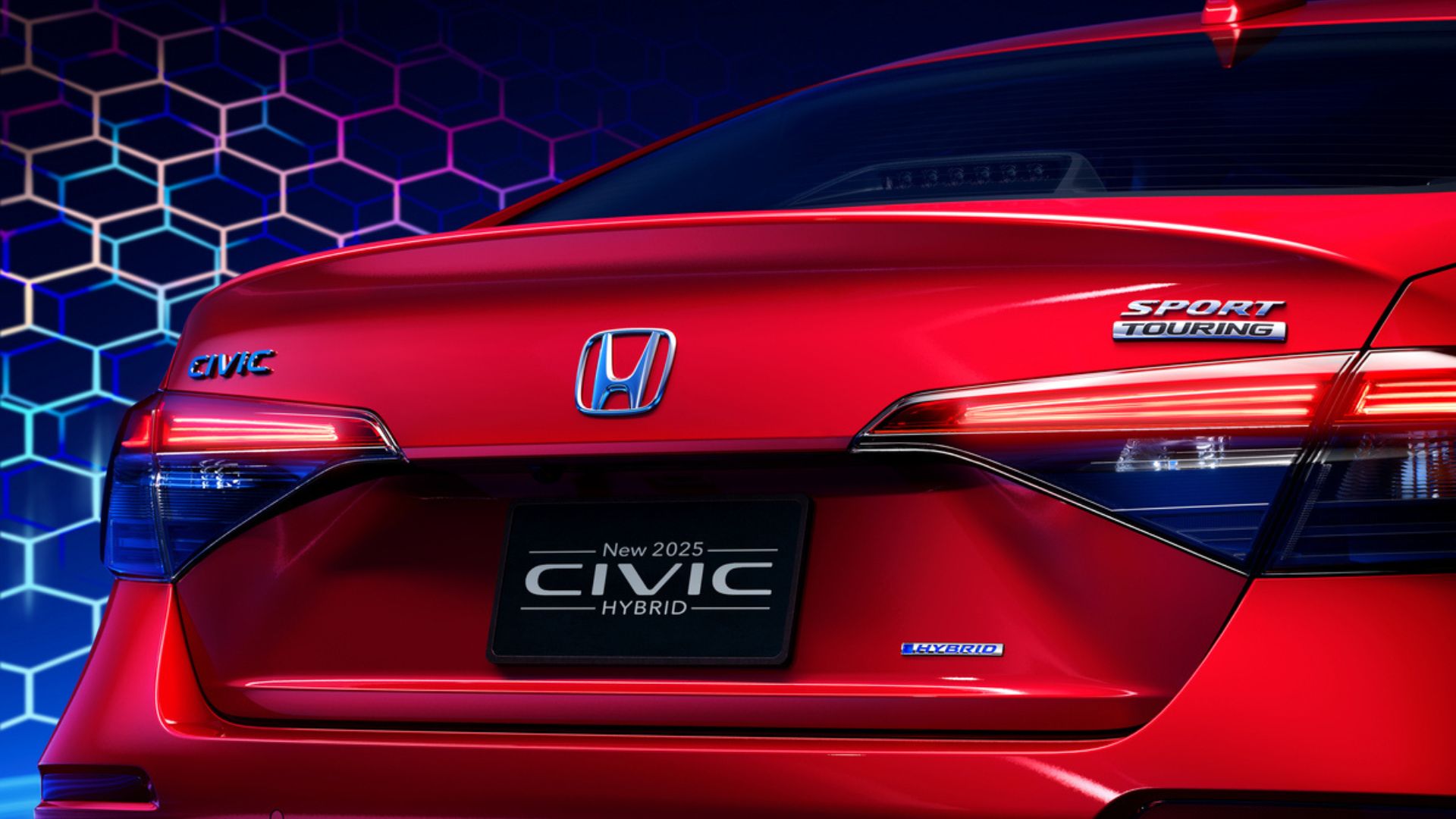 The Honda Civic gets a facelift for the 2025 model year