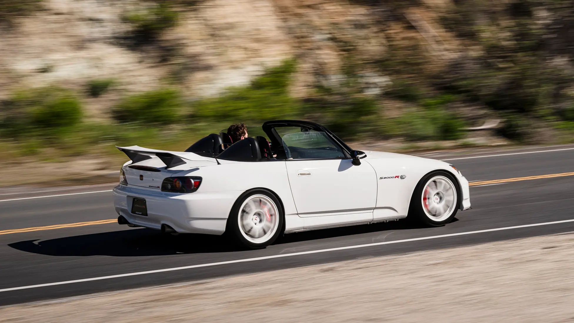 This Honda S2000 restomod packs the FK8’s 2.0-liter turbo