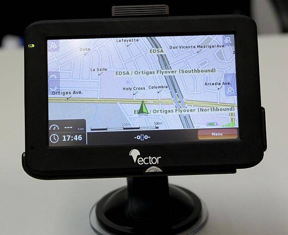 TopGearc.com.ph Philippine Car News - Vector GPS navigation device