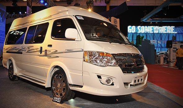 TopGear.com.ph Philippine Car News - A-Toy Bodykits customizes Foton View van