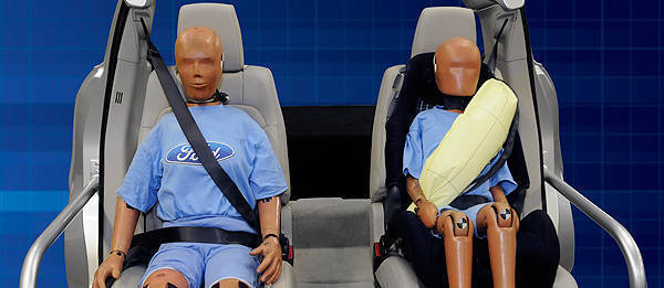 TopGear.com.ph Philippine Car News - Ford Philippines to introduce world’s first inflatable second-row seatbelt 