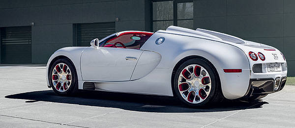 TopGear.com.ph Philippine Car News - Another car show, another special edition Bugatti Veyron
