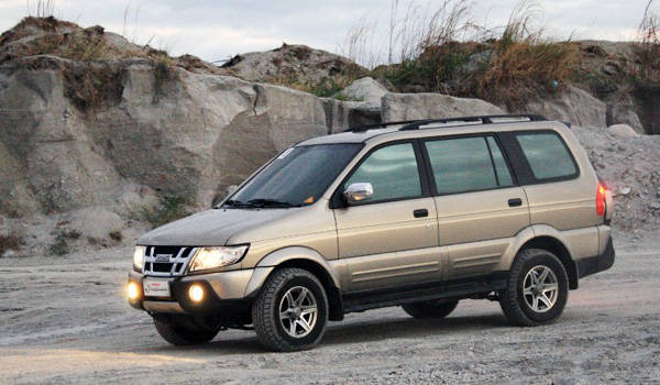 Despite Its Age Isuzu Crosswind Still Among Best Selling