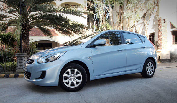 2013 deals accent hatchback