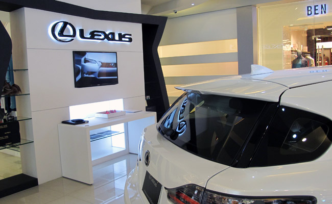 Lexus Gallery