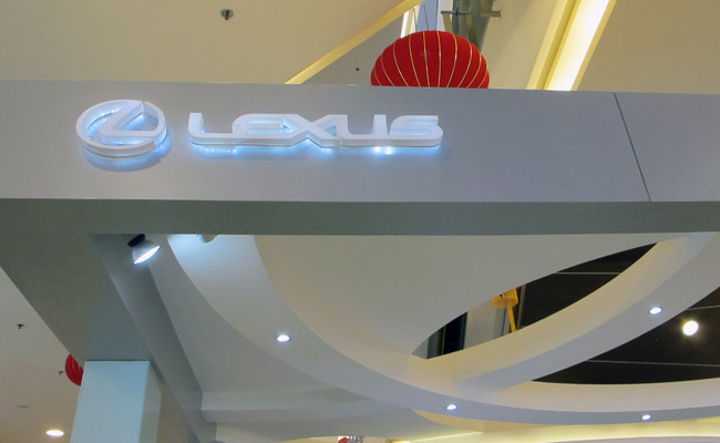 Lexus Gallery