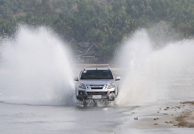 Isuzu D-Max in Ilocos