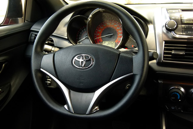 Toyota Yaris Philippines review