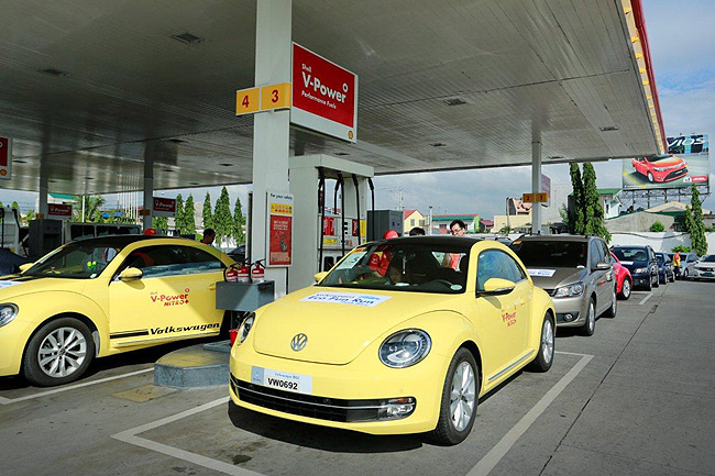 Top Gear Philippines joins Volkswagen's fuel economy drive.