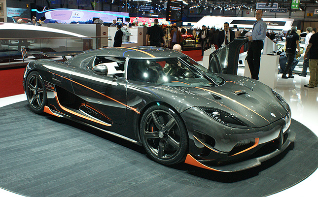 Koenigsegg Presents Agera Rs Regera At Geneva Show