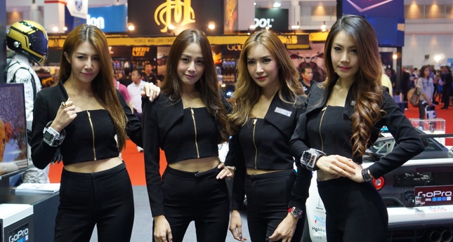 36th Bangkok Motor Show girls