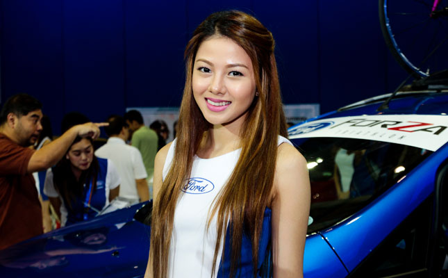 18 Images The Girls Of The 2015 Manila Intl Auto Show