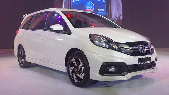 15 images Honda  Mobilio  small MPV inside and out