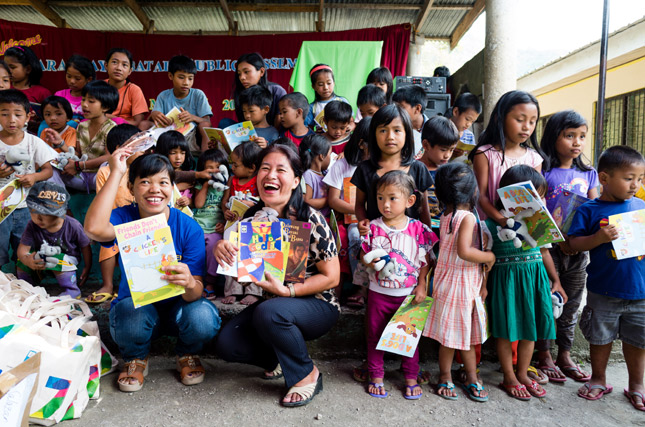 Mitsubishi Philippines donates school supplies