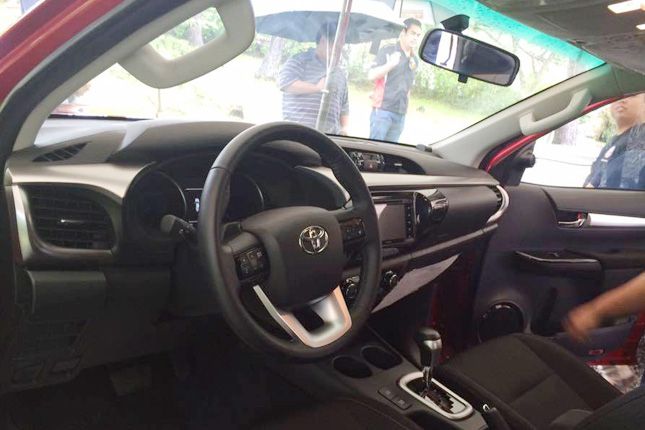 Philippine-market Toyota Hilux's interior