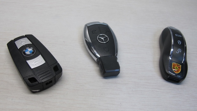 Car-key thumb drives