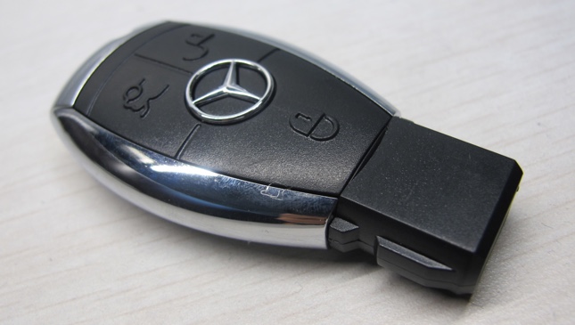 Who wants these cool 16GB thumb drives designed like luxury car keys?