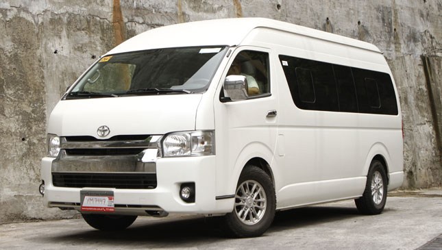 Toyota Hiace Super Grandia LXV: photos, price, features, specs