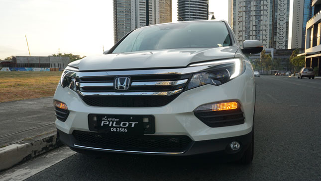 7 thoughts about the Honda Pilot midsize premium SUV