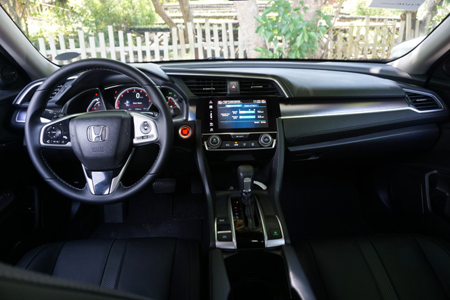 Honda Civic drive in Bohol