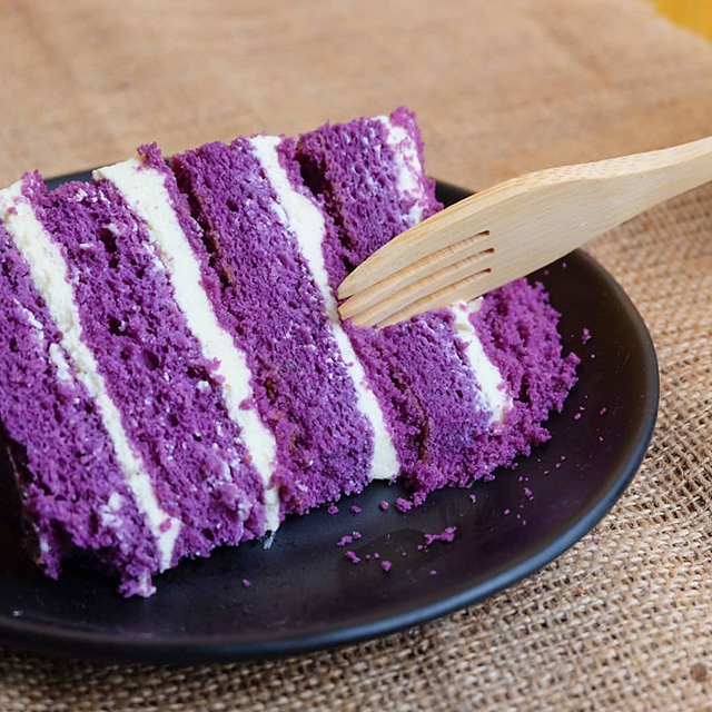 This Ube Cream Cheese Naked Cake Has A Pre Order Waiting List Until October