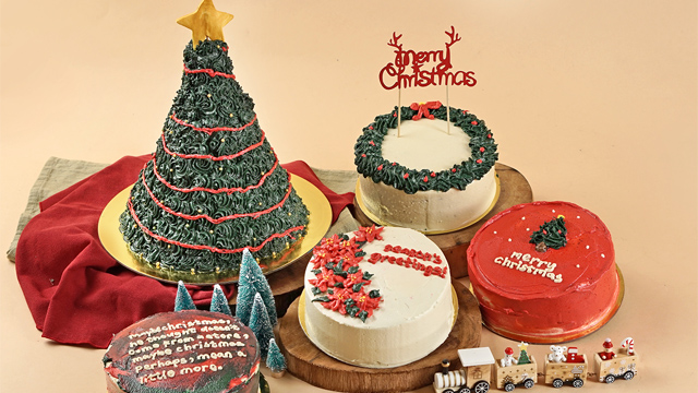 Beehive Pastries Has A Christmas Tree Cake