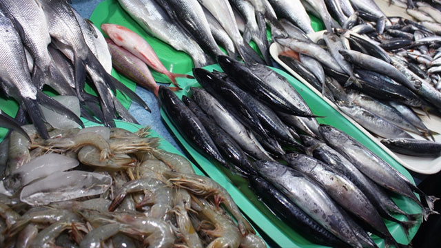 wet market palengke fish isda on sale