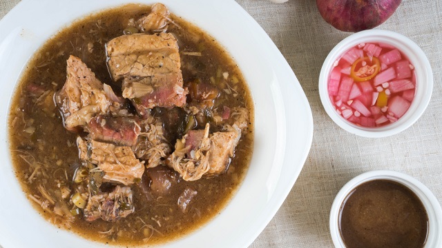 This Pinoy meal plan includes making lechon paksiw from lechon kawali leftovers.